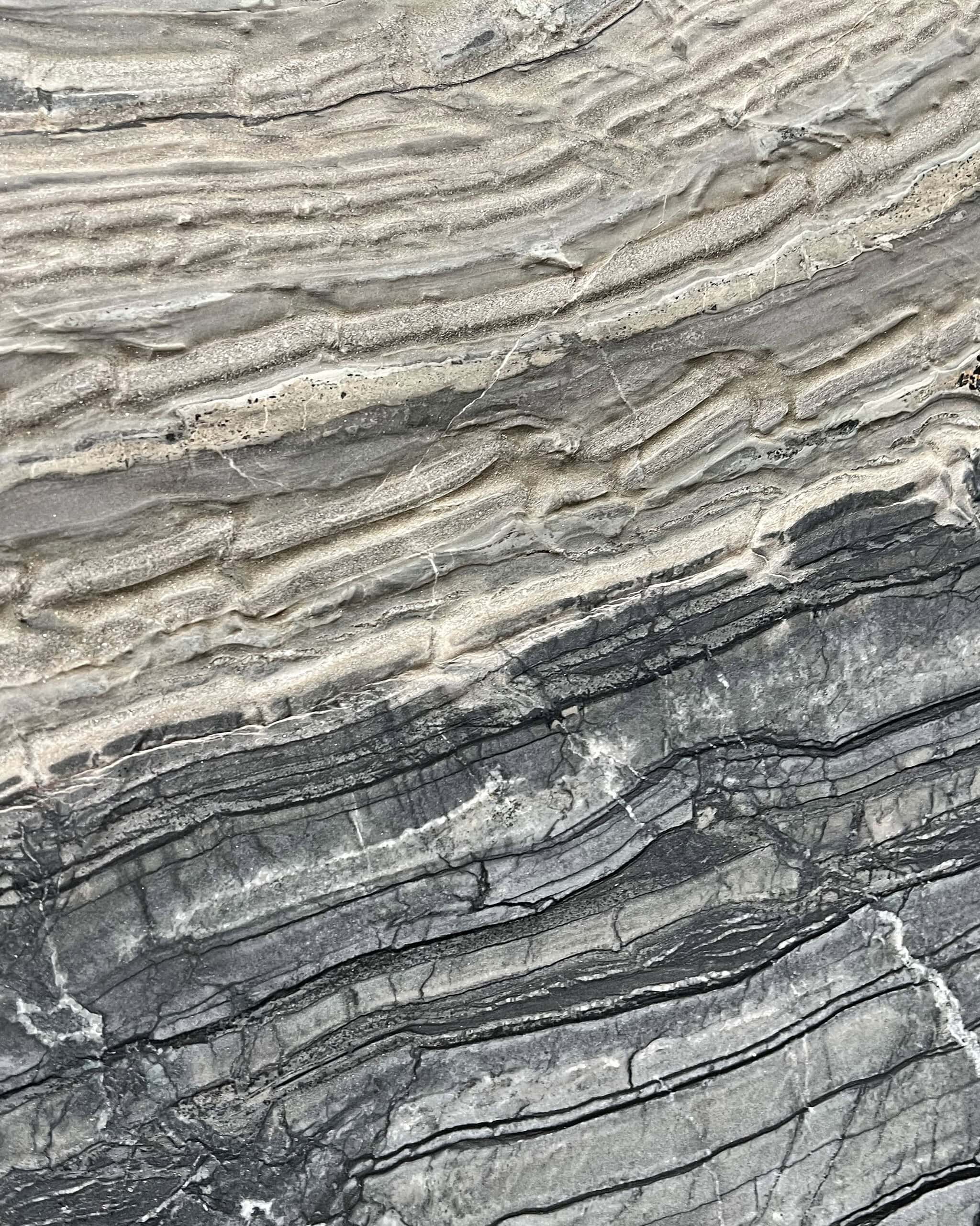 Brown Wave Marble Swatch