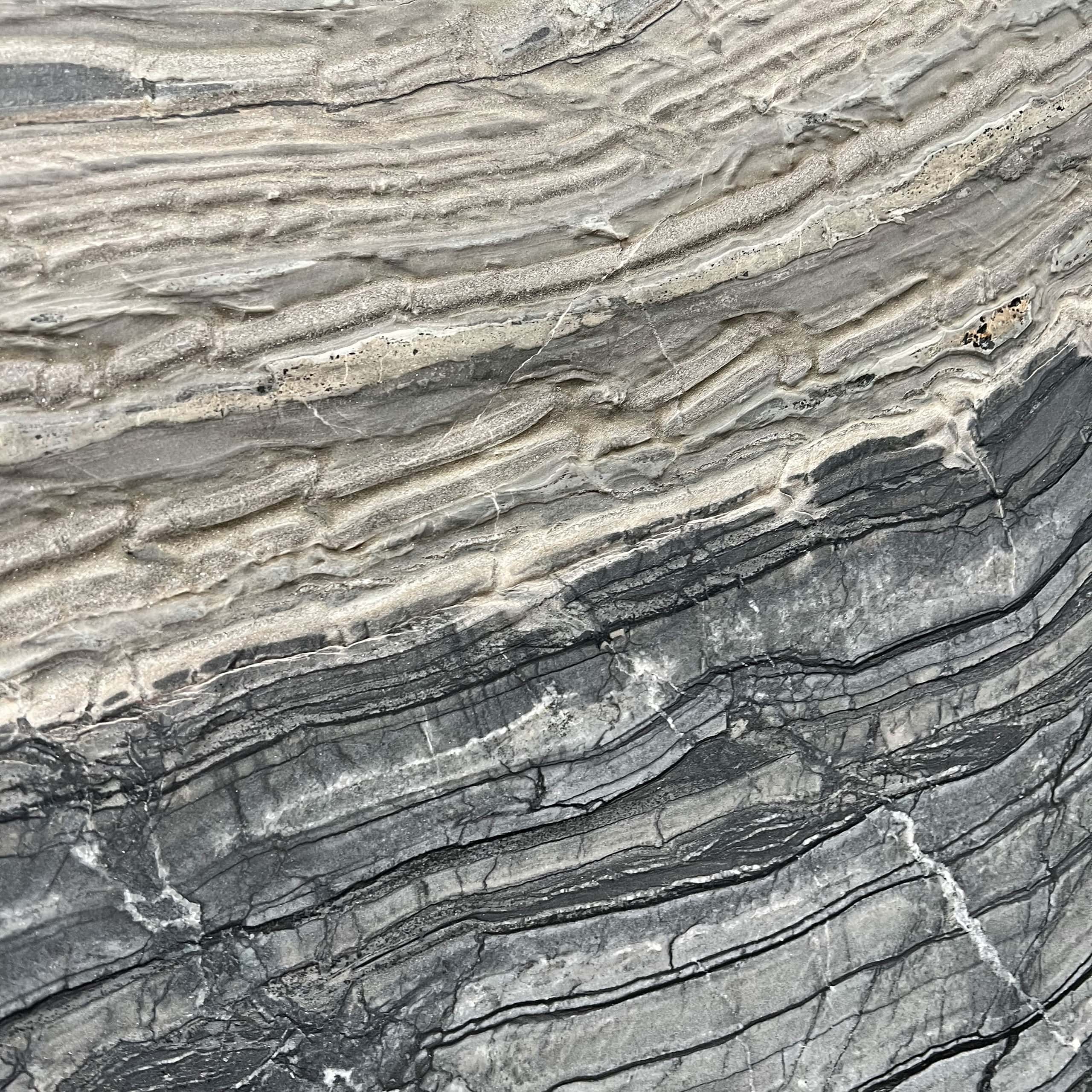 Brown Wave Marble Swatch