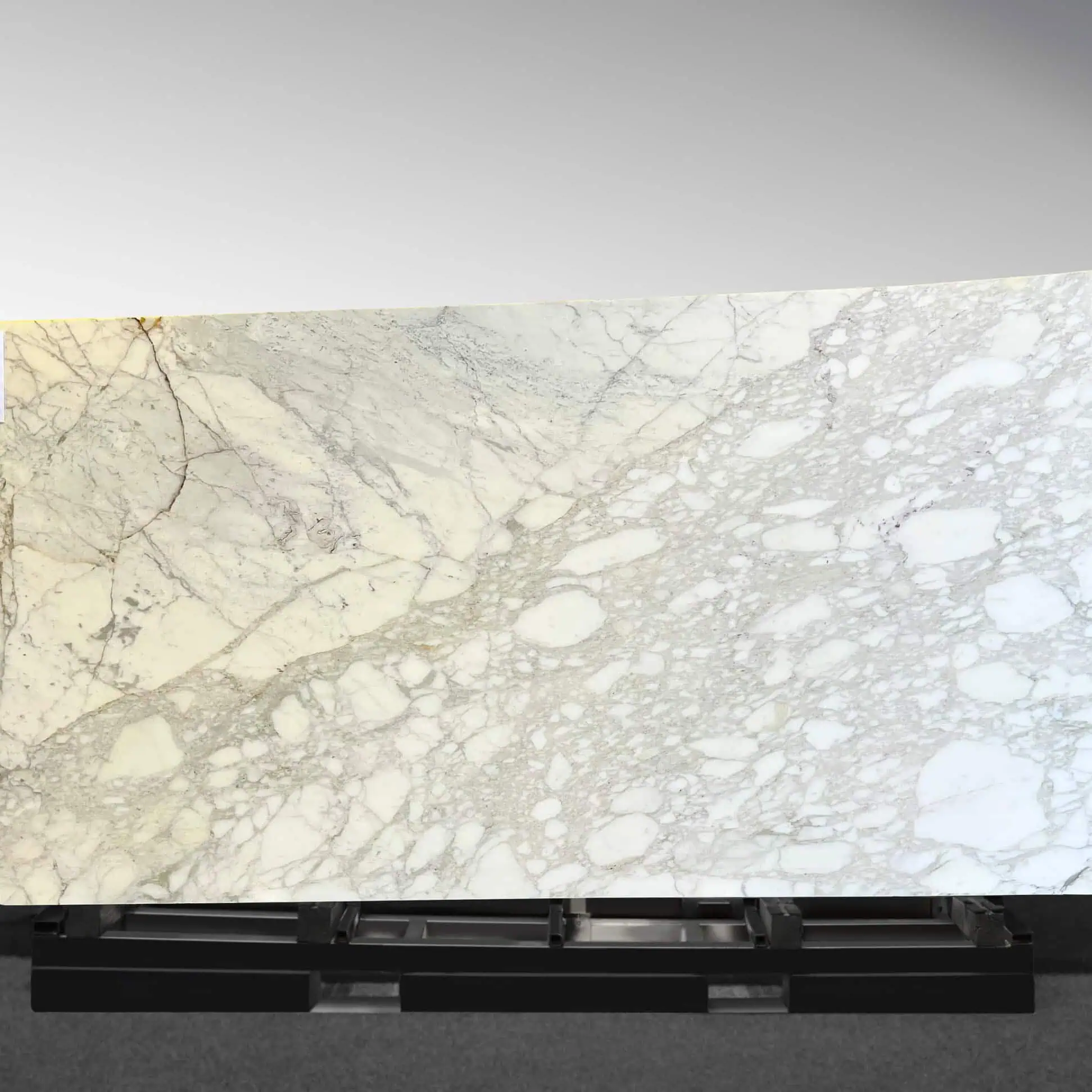 Calacatta Tempesta Marble Slab