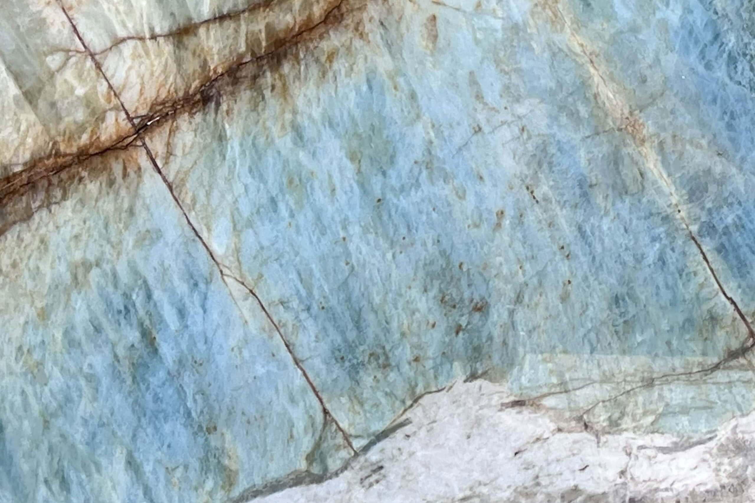 Cristallo Aquamarine Swatch