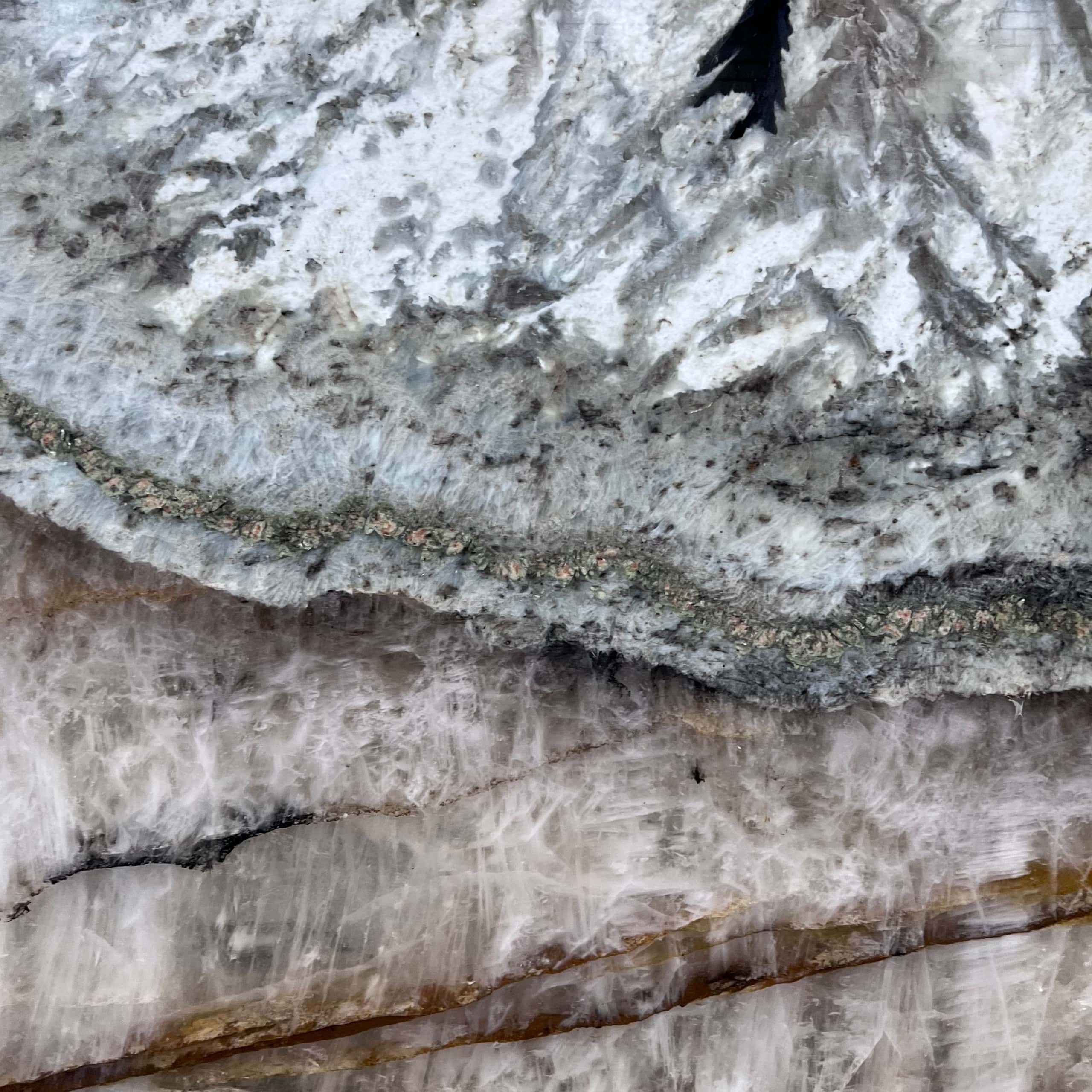 Cristallo Vitrium Slab