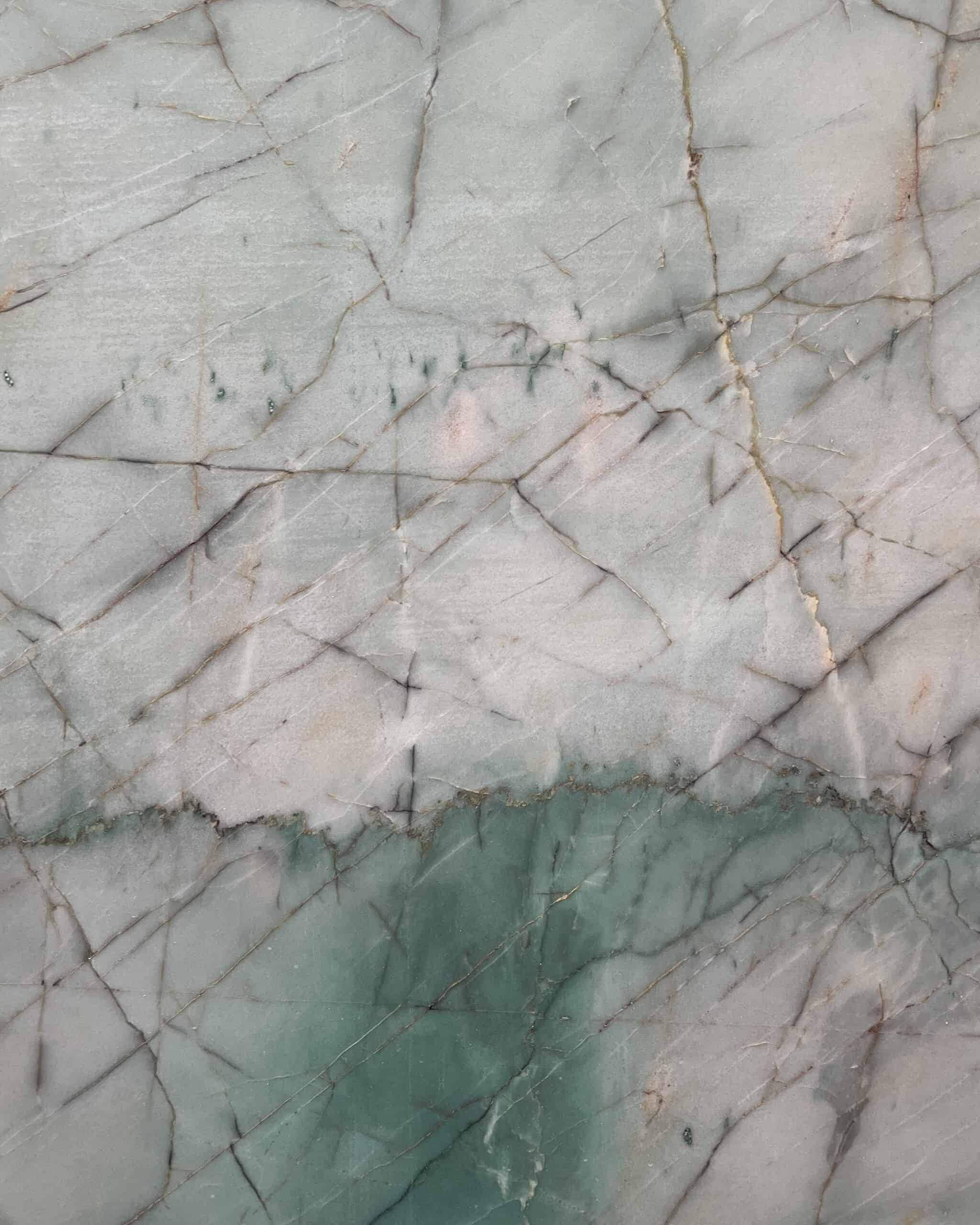 Da Vinci Quartzite Natural Stone