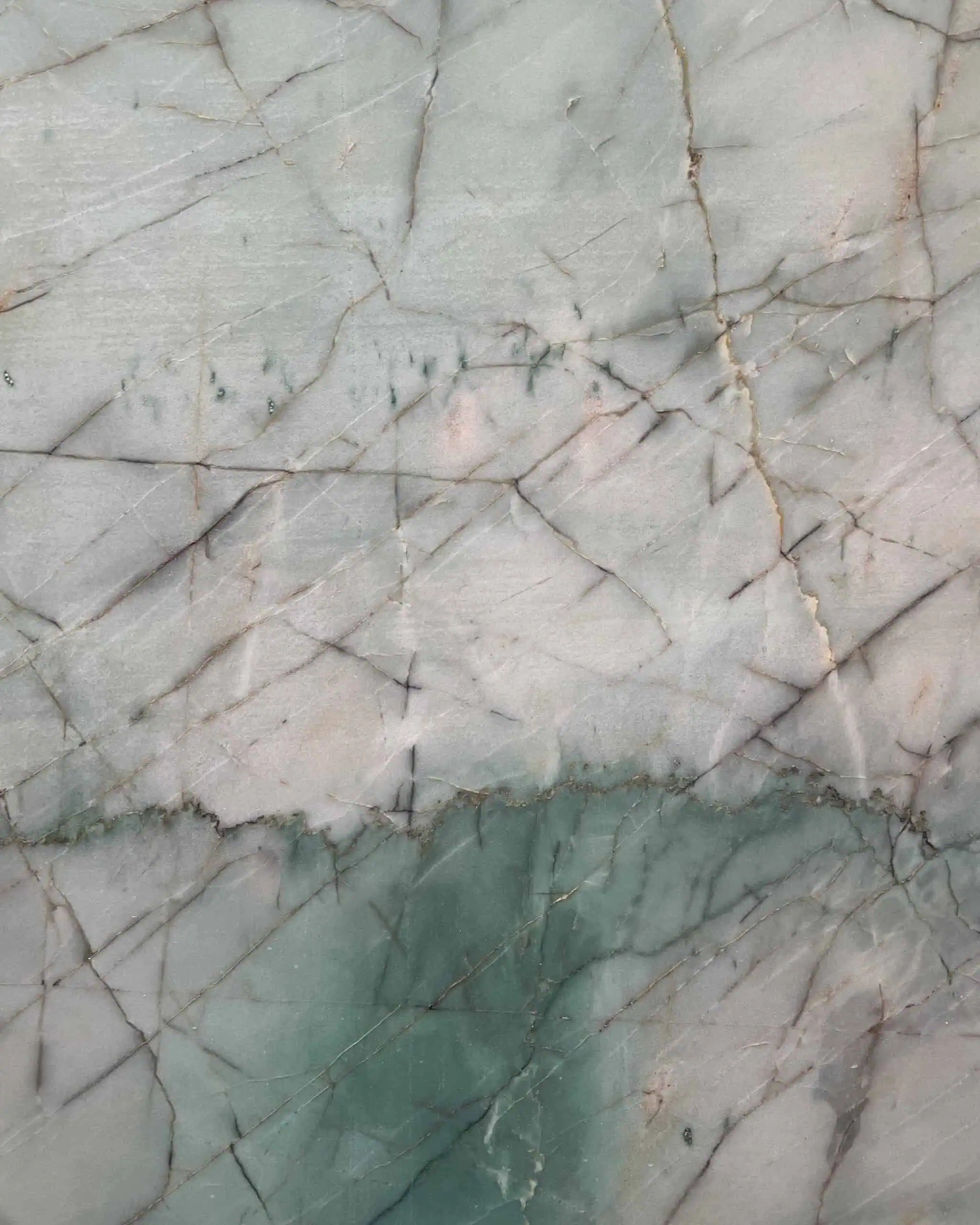 Da Vinci Quartzite Swatch