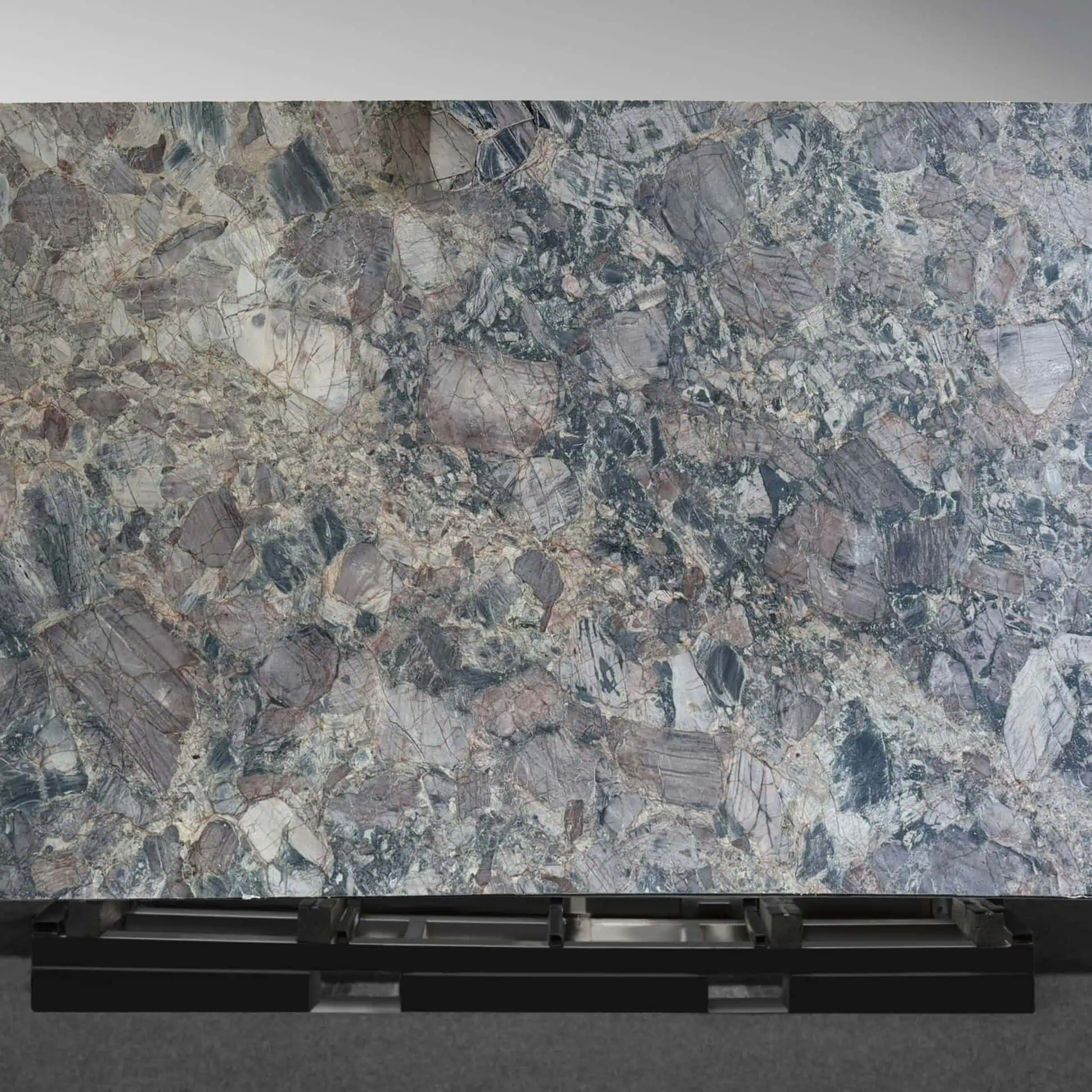 Four Seasons Quartzite Slab