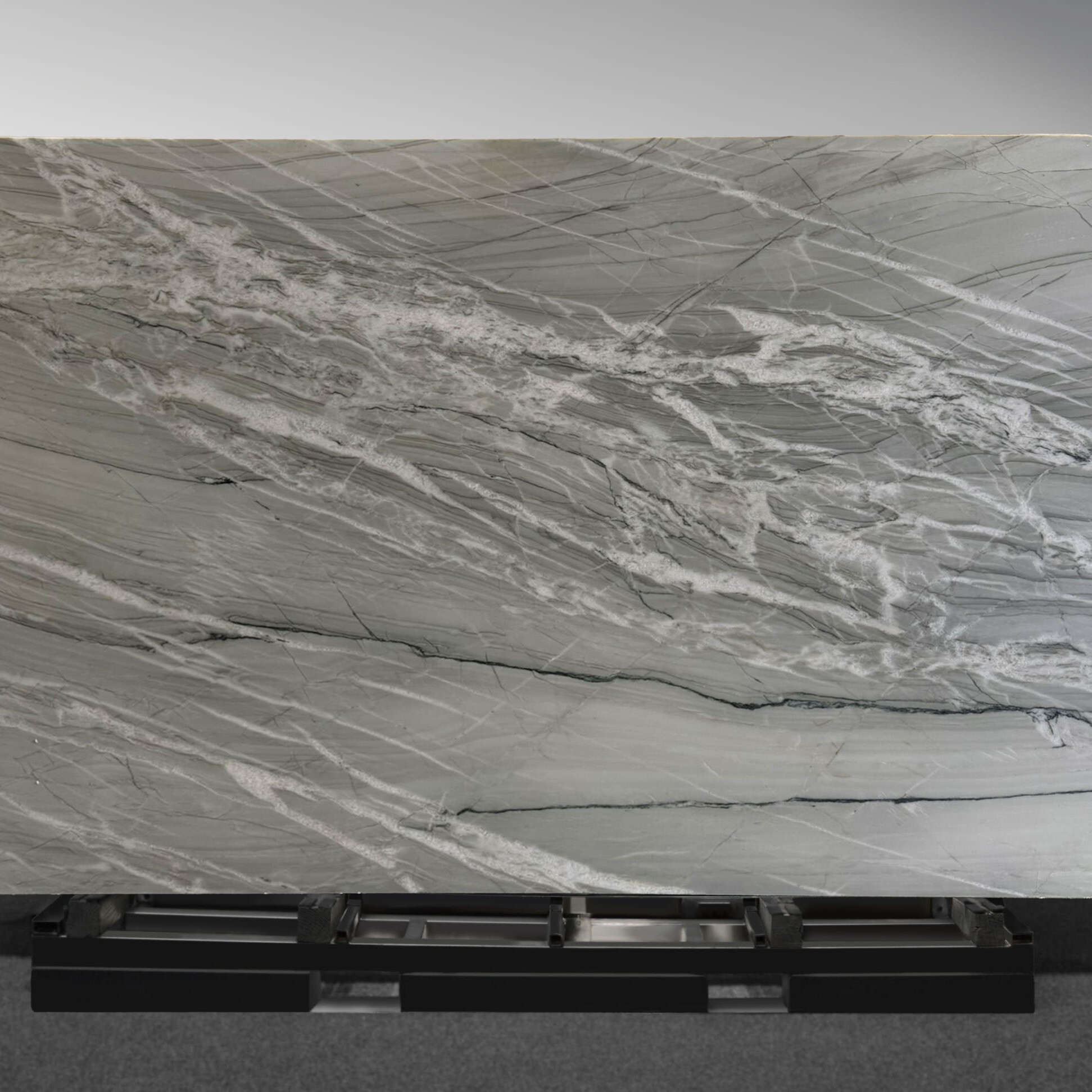 Nuage Quartzite Slab