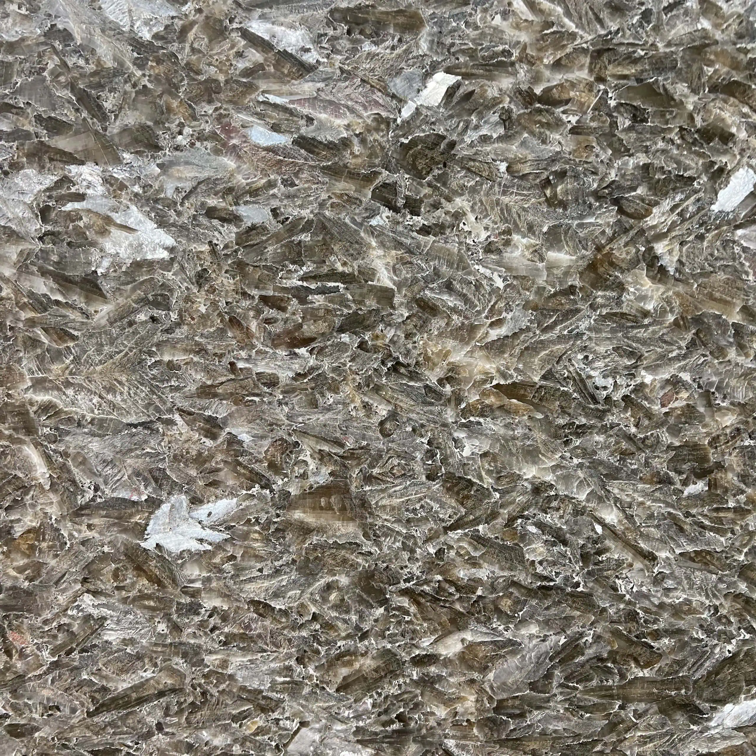 Selenite Argento Swatch